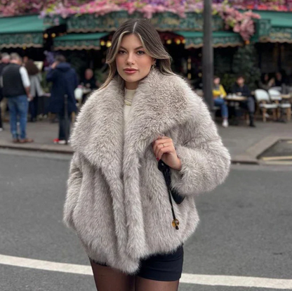 Veste Courte Chic en Fausse Fourrure Douce